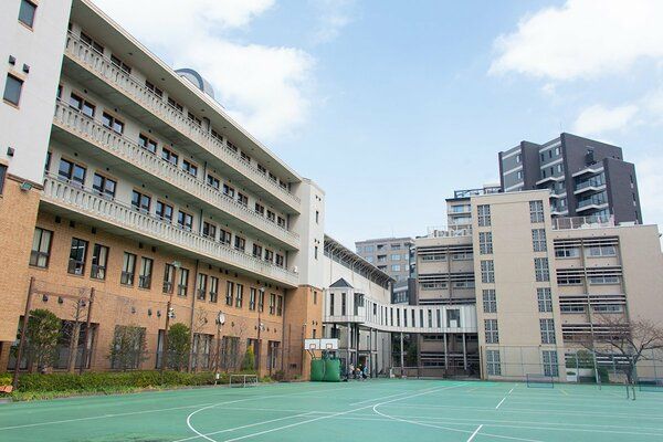 女子学院中学・高等学校