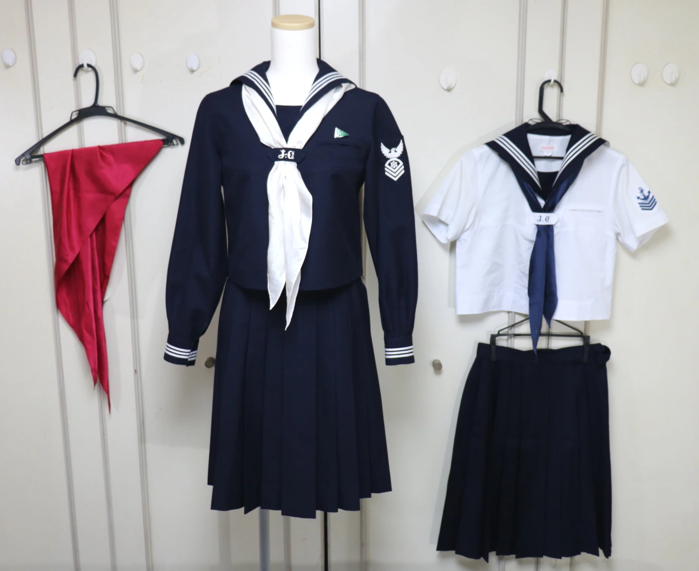 女子学院の制服