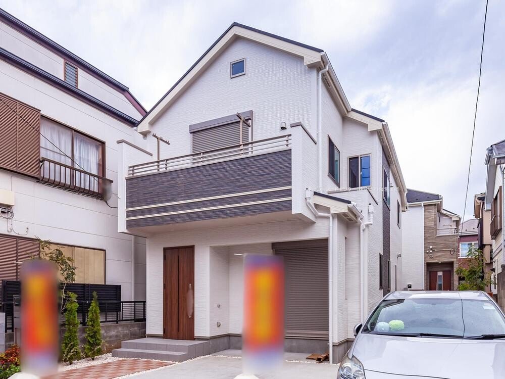 練馬春日町にある新築一戸建ての外観