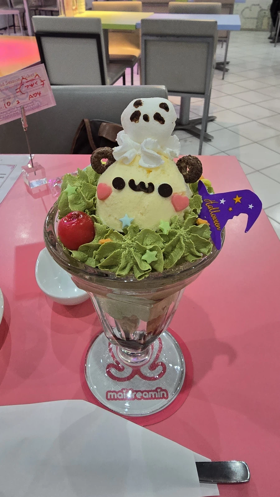 大阪のカフェと薦められた食堂で撮影された料理 1